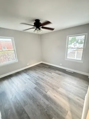 $459,000 | 758 Kenilworth Avenue, Glen Ellyn, IL 60137