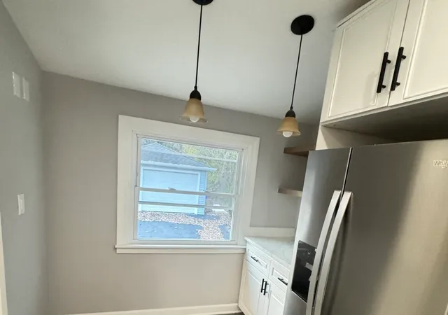 $459,000 | 758 Kenilworth Avenue, Glen Ellyn, IL 60137