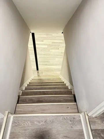 $459,000 | 758 Kenilworth Avenue, Glen Ellyn, IL 60137