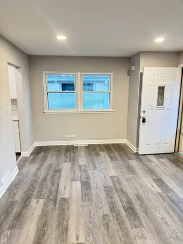 $459,000 | 758 Kenilworth Avenue, Glen Ellyn, IL 60137