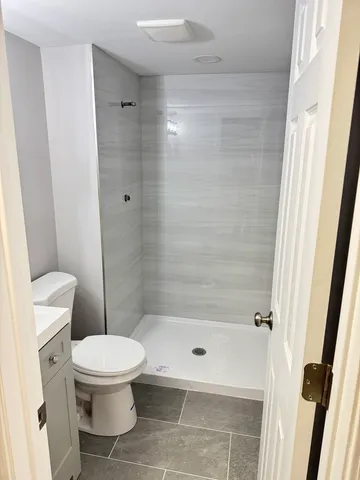 $459,000 | 758 Kenilworth Avenue, Glen Ellyn, IL 60137