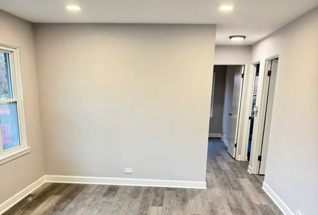 $459,000 | 758 Kenilworth Avenue, Glen Ellyn, IL 60137