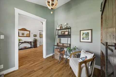 $995,000 | 729 Sue Barnett Drive, Houston, TX 77018