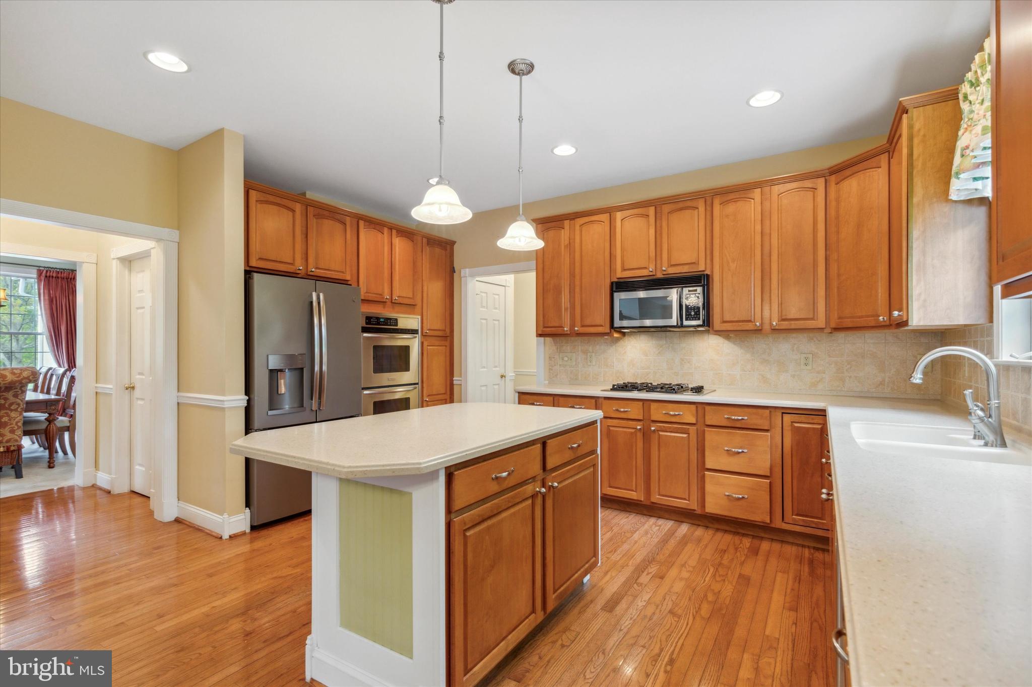 1989 Knight Road Green Lane, PA 18054 - Photo 12 of 50