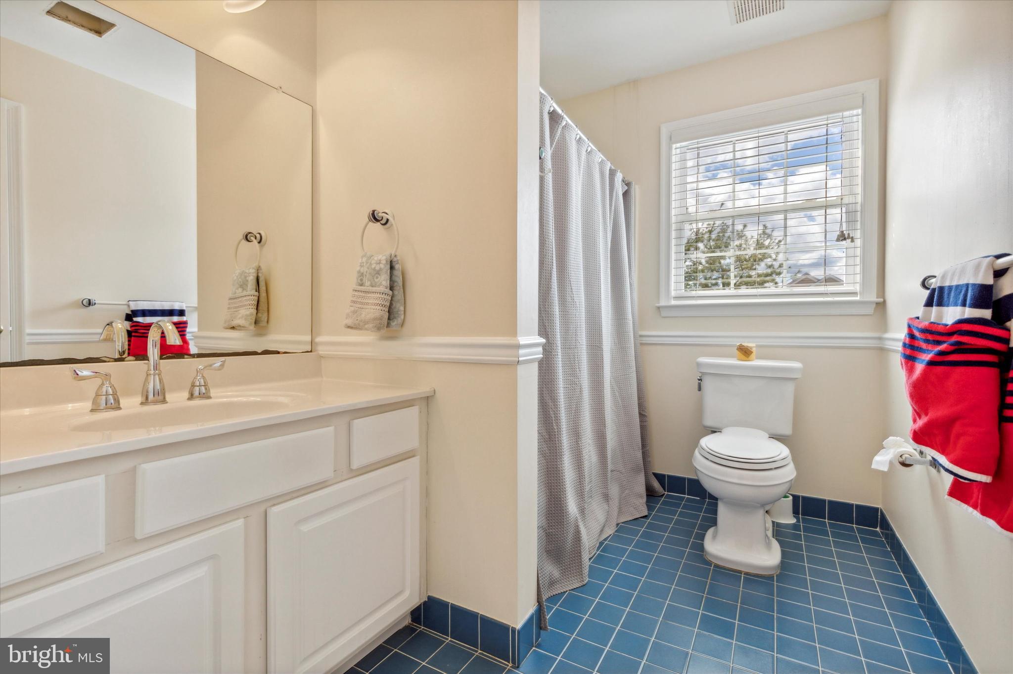 1989 Knight Road Green Lane, PA 18054 - Photo 32 of 50