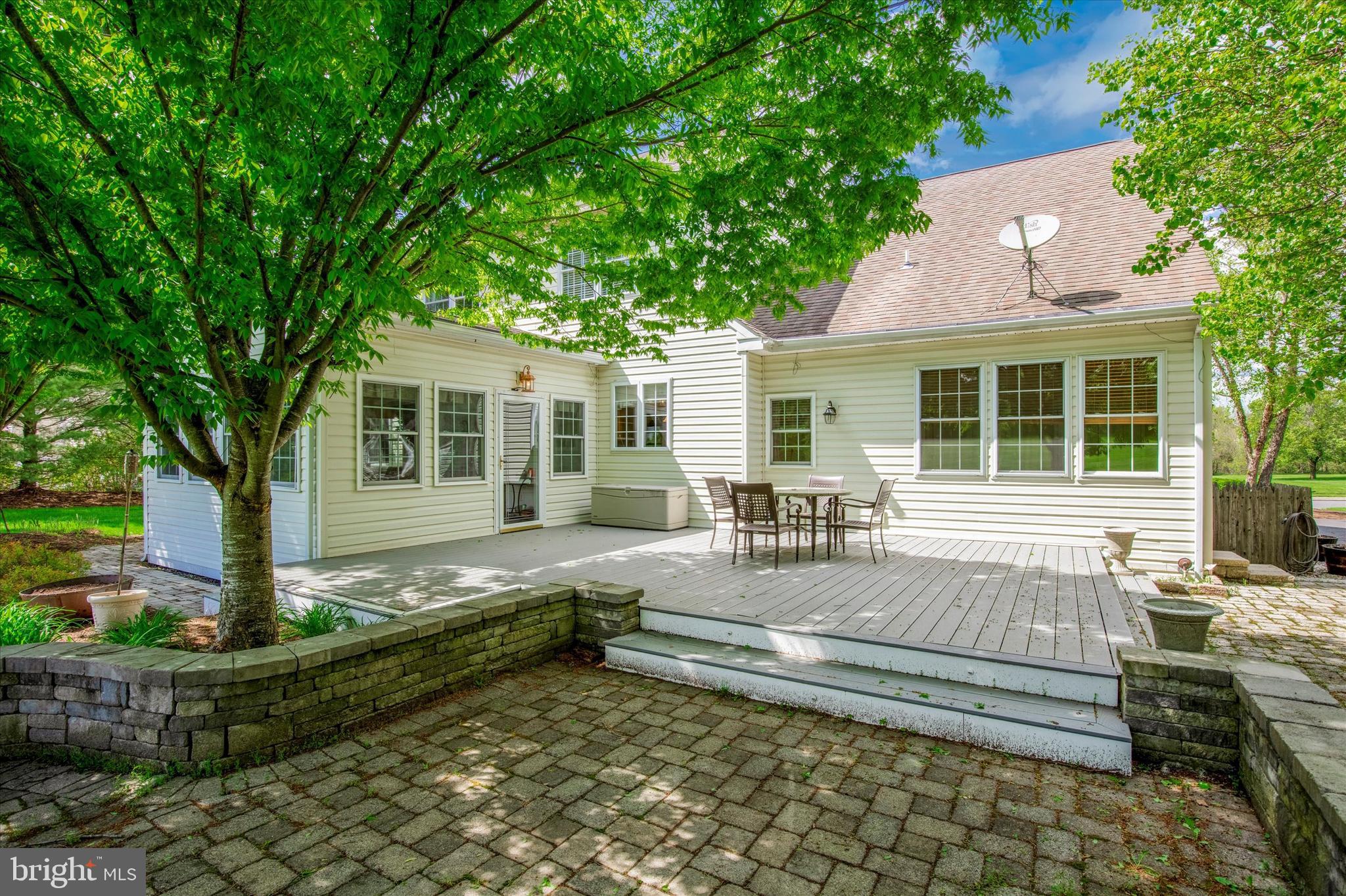 1989 Knight Road Green Lane, PA 18054 - Photo 37 of 50