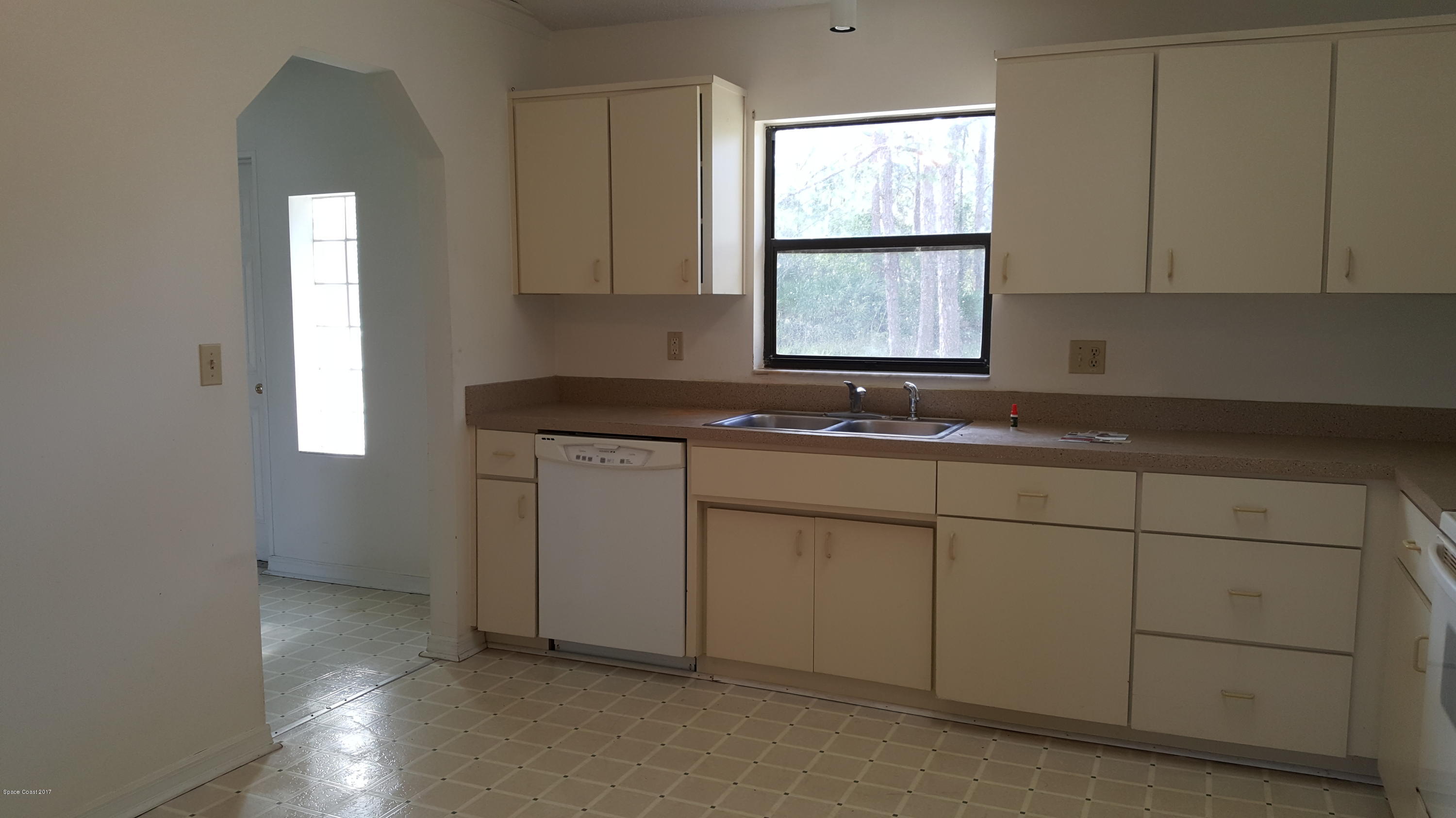 494 Garvey Road Palm Bay, FL 32908 - Photo 8 of 12 494 Garvey Kitchen