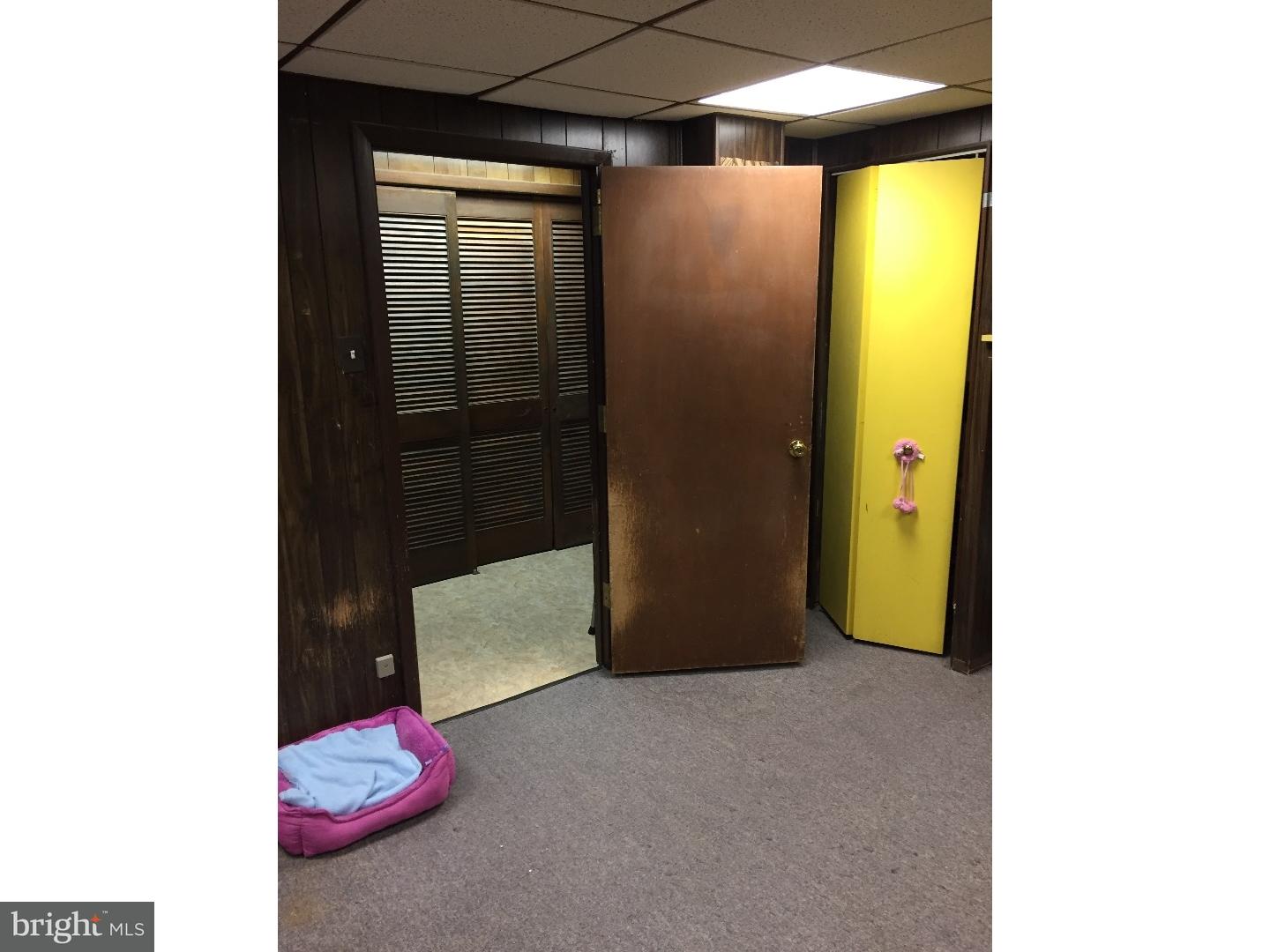 8425 Bridle Road Philadelphia, PA 19111 - Photo 22 of 24 Office / Study