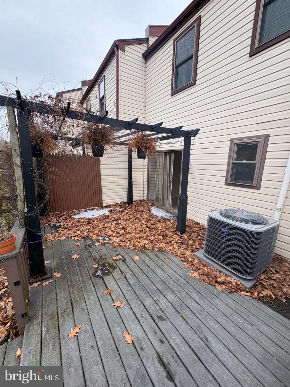 1531 Tarleton Place Warminster, PA 18974 - Photo 25 of 25 Charming outdoor space with autumn leaves.