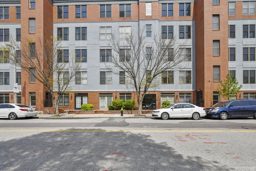 1306 Columbia Road, Unit 3E Boston, MA 02127 - Photo 32 of 40 a buildings view