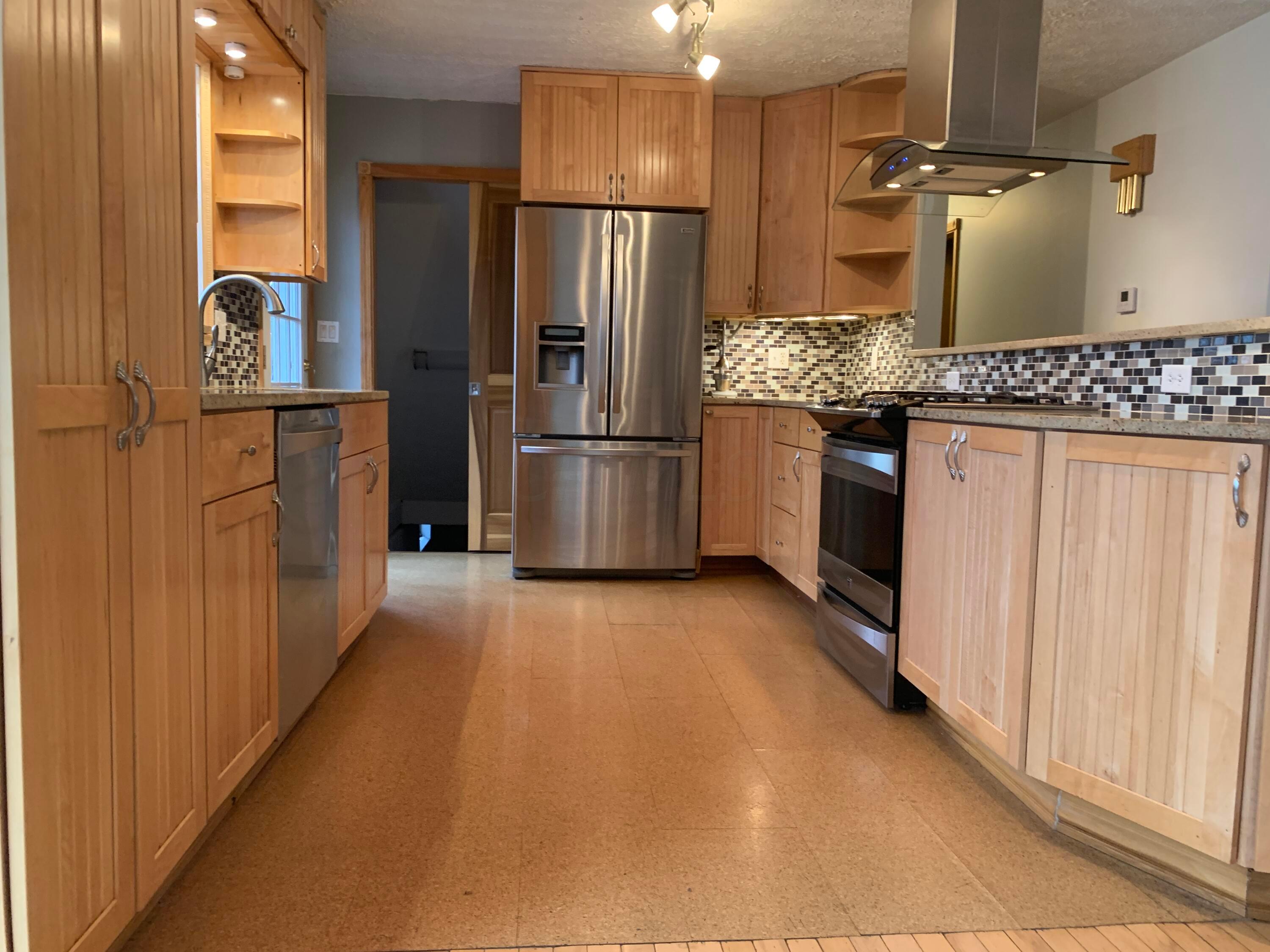104 River Forest Road Southwest Pataskala, OH 43062 - Photo 3 of 14 Gallery Image 3