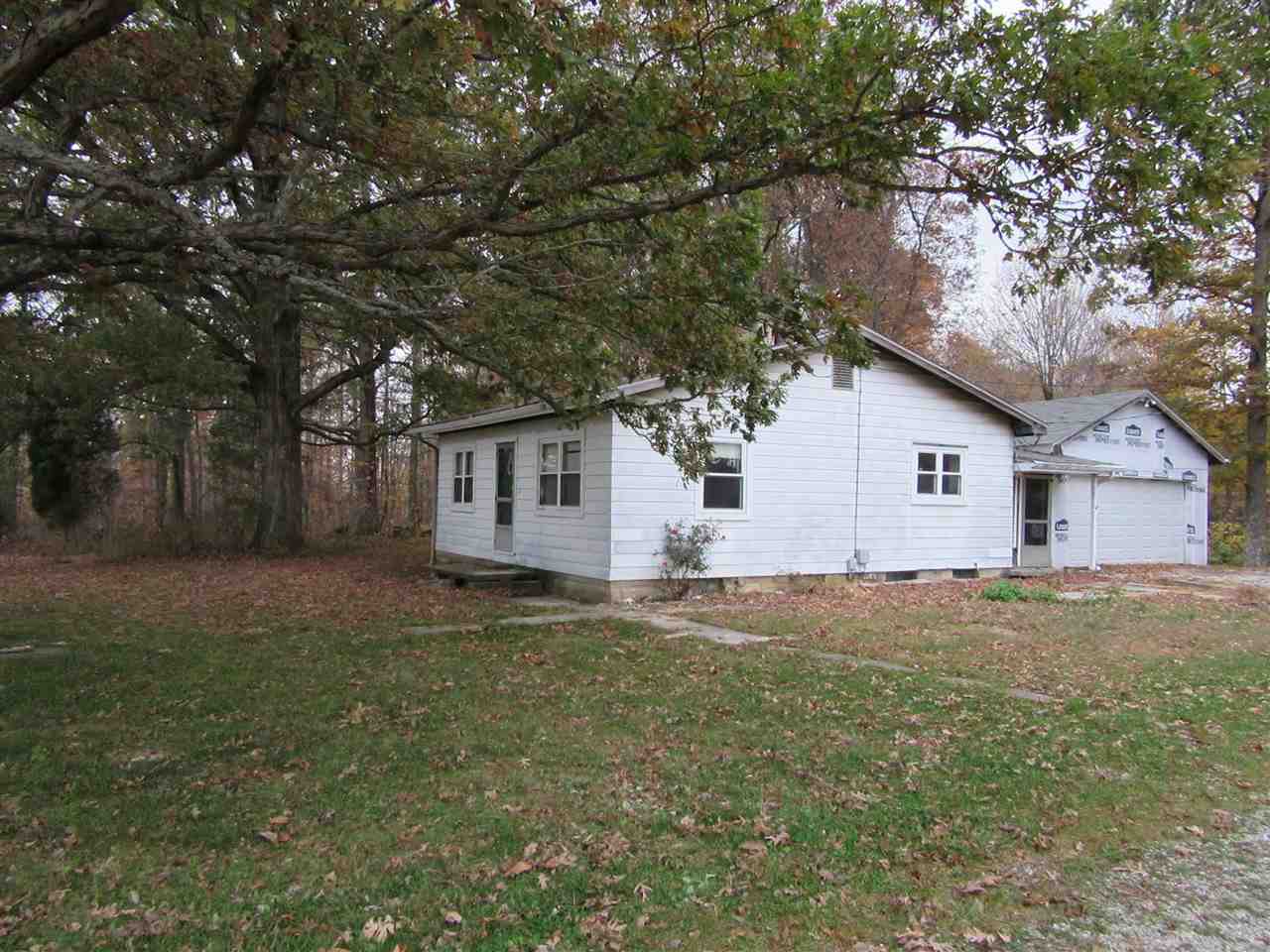505 Pinhook Road Bedford, IN 47421 - Photo 1 of 1
