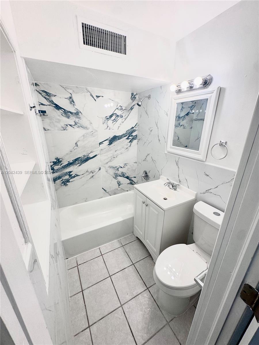 2732 Southwest 22nd Street, Unit 3 Miami, FL 33145 - Photo 10 of 11