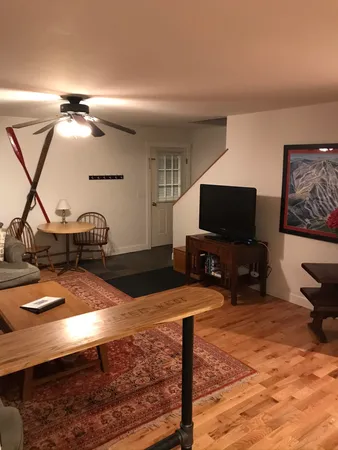 $2,500 | 562 New Hampshire Rte 103, Unit E, Sunapee, NH 03782