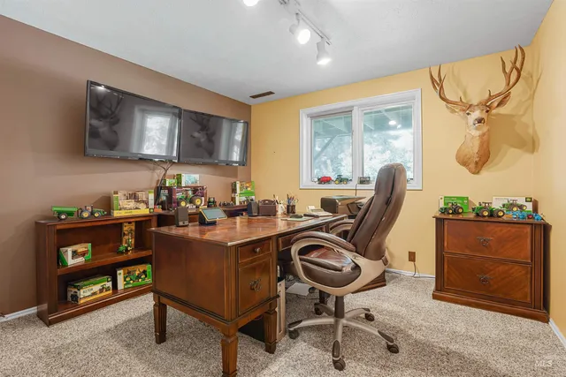 $850,000 | 2020 Bennett Avenue, Burley, ID 83318