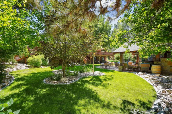 $775,000 | 2020 Bennett Avenue, Burley, ID 83318