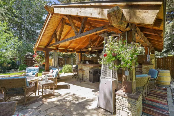 $775,000 | 2020 Bennett Avenue, Burley, ID 83318