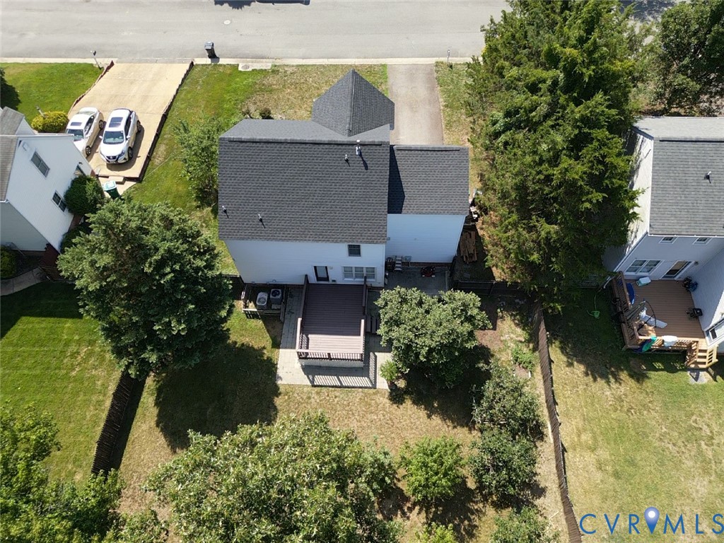 10912 Point Grey Road Henrico, VA 23233 - Photo 2 of 3 Rear exterior with a multi-level wood-finish deck,
