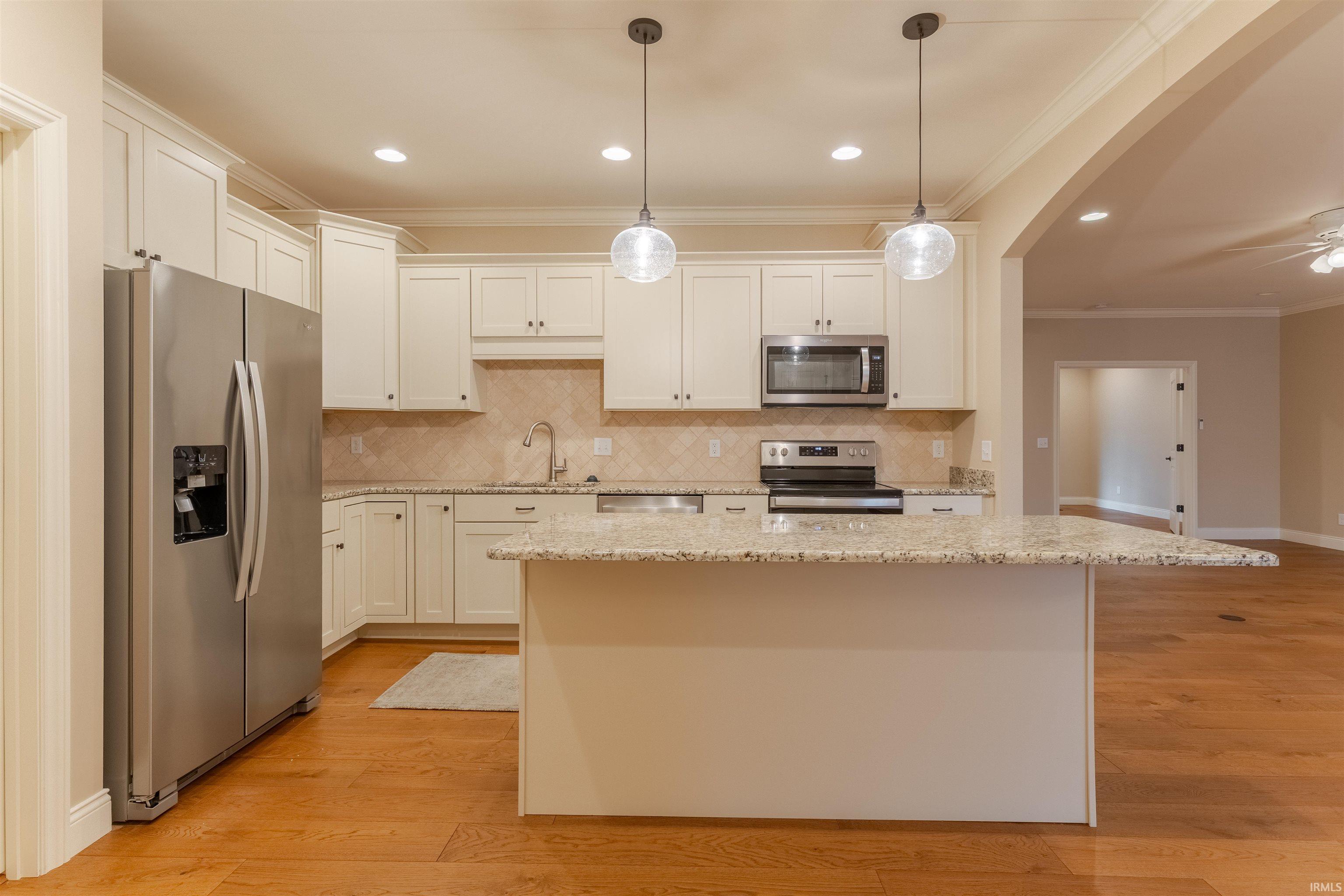 8347 Nolia Lane Newburgh, IN 47630 - Photo 13 of 30