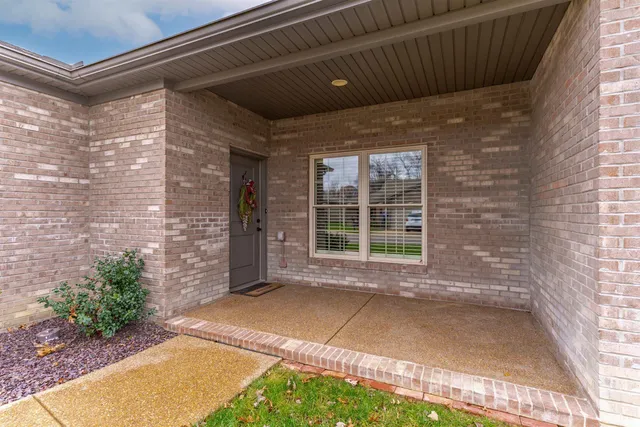 $355,000 | 8347 Nolia Lane, Newburgh, IN 47630