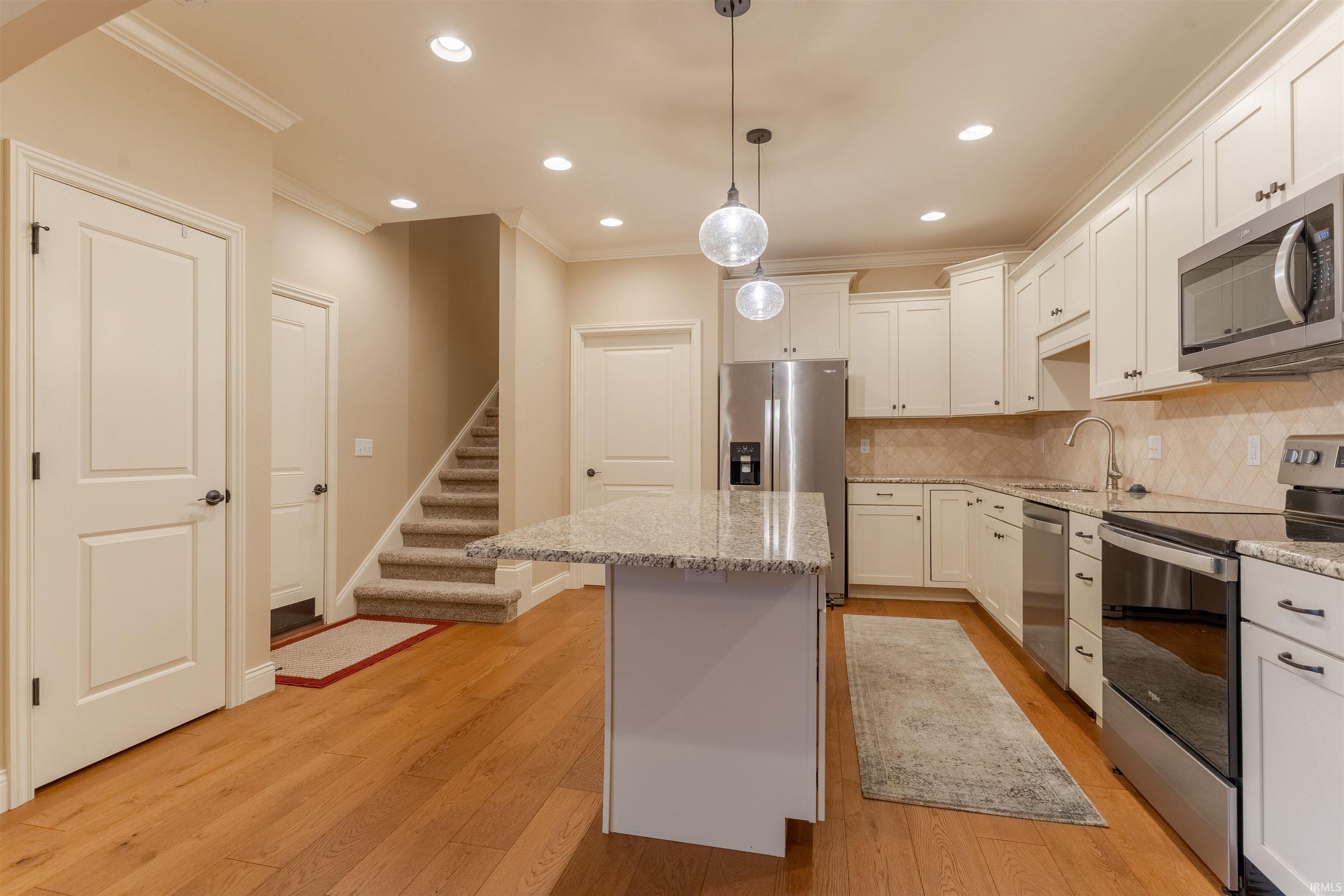 8347 Nolia Lane Newburgh, IN 47630 - Photo 9 of 30