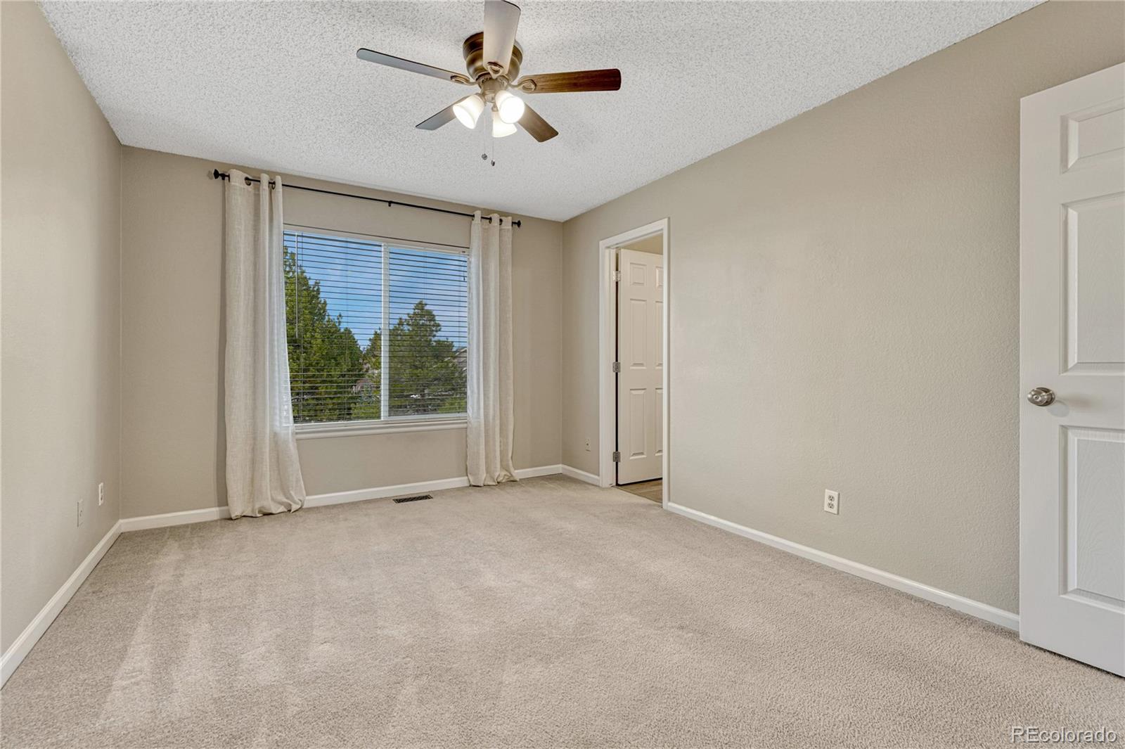 6483 Laguna Circle Highlands Ranch, CO 80130 - Photo 19 of 45