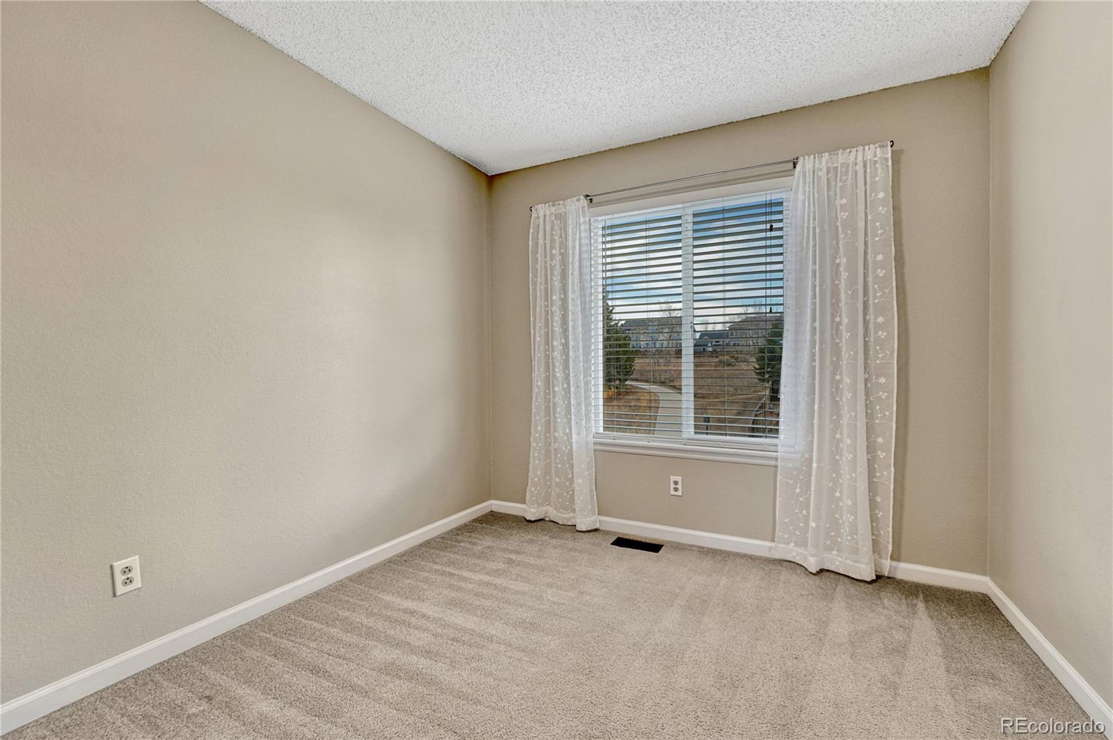 6483 Laguna Circle Highlands Ranch, CO 80130 - Photo 24 of 45