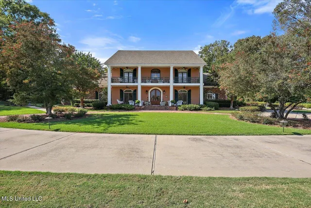 $925,000 | 607 Tiffintown Road, Vicksburg, MS 39183