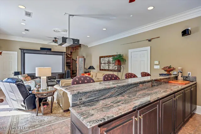 $925,000 | 607 Tiffintown Road, Vicksburg, MS 39183