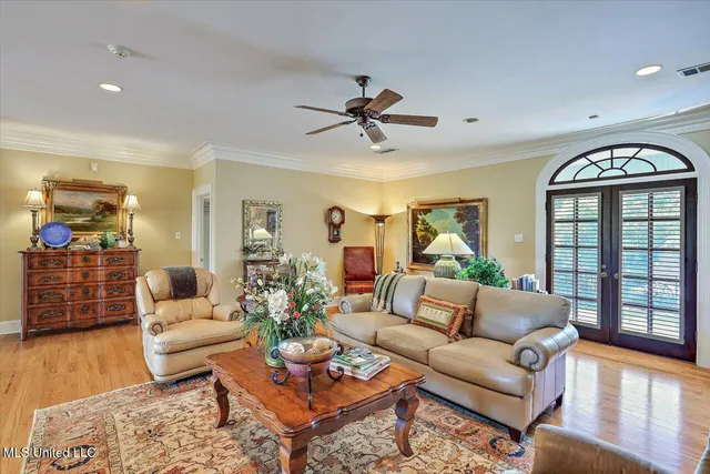 $925,000 | 607 Tiffintown Road, Vicksburg, MS 39183