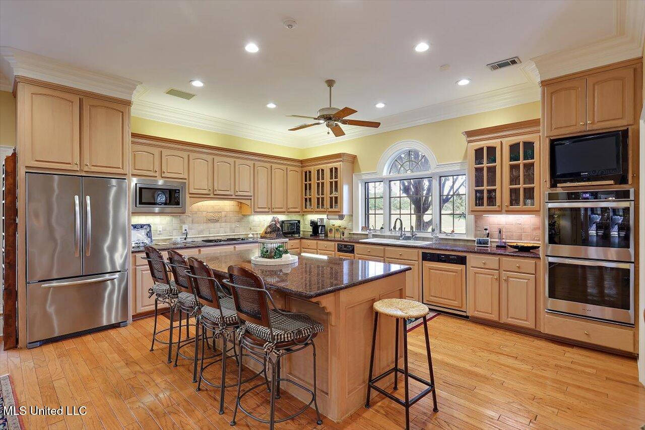 607 Tiffintown Road Vicksburg, MS 39183 - Photo 10 of 53 024-607 Tiffintown Rd