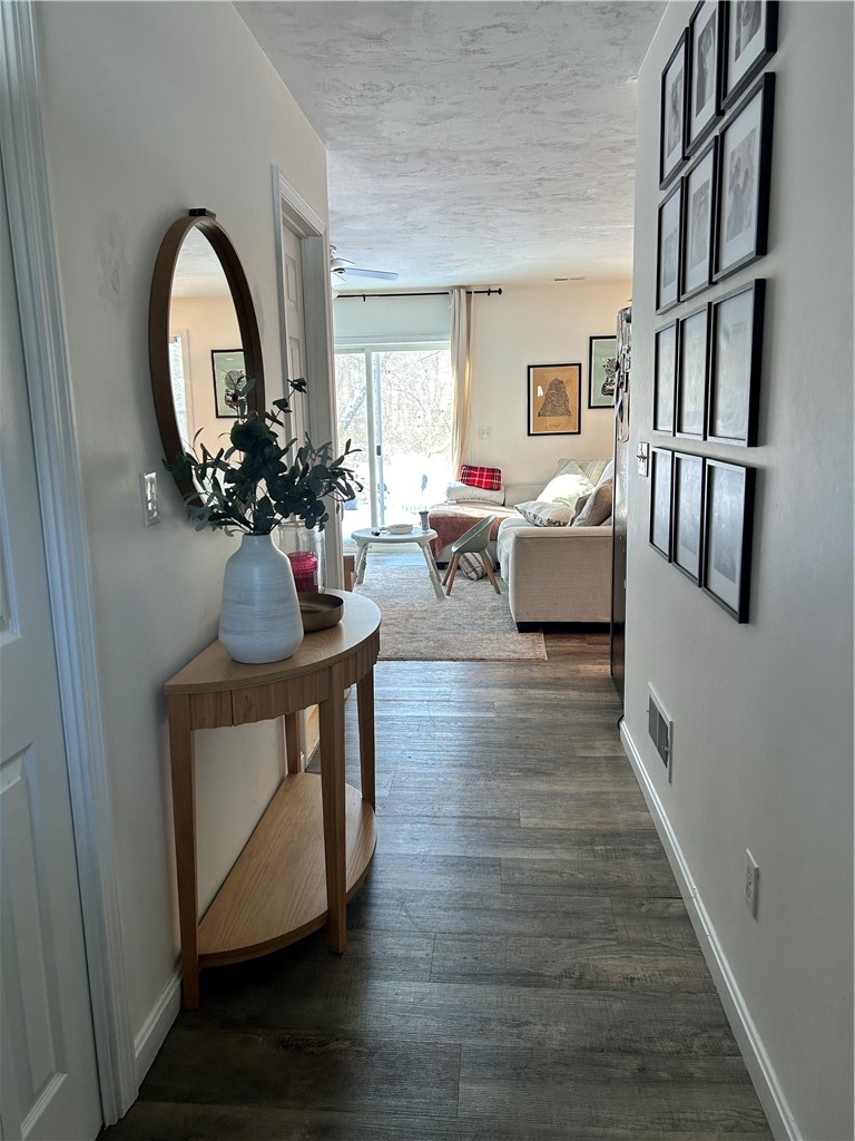 2 Duke Street, Unit D West Warwick, RI 02893 - Photo 3 of 13 Entry