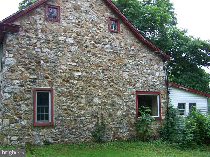 1291 New London Road Landenberg, PA 19350 - Photo 2 of 16 Gallery Image 2