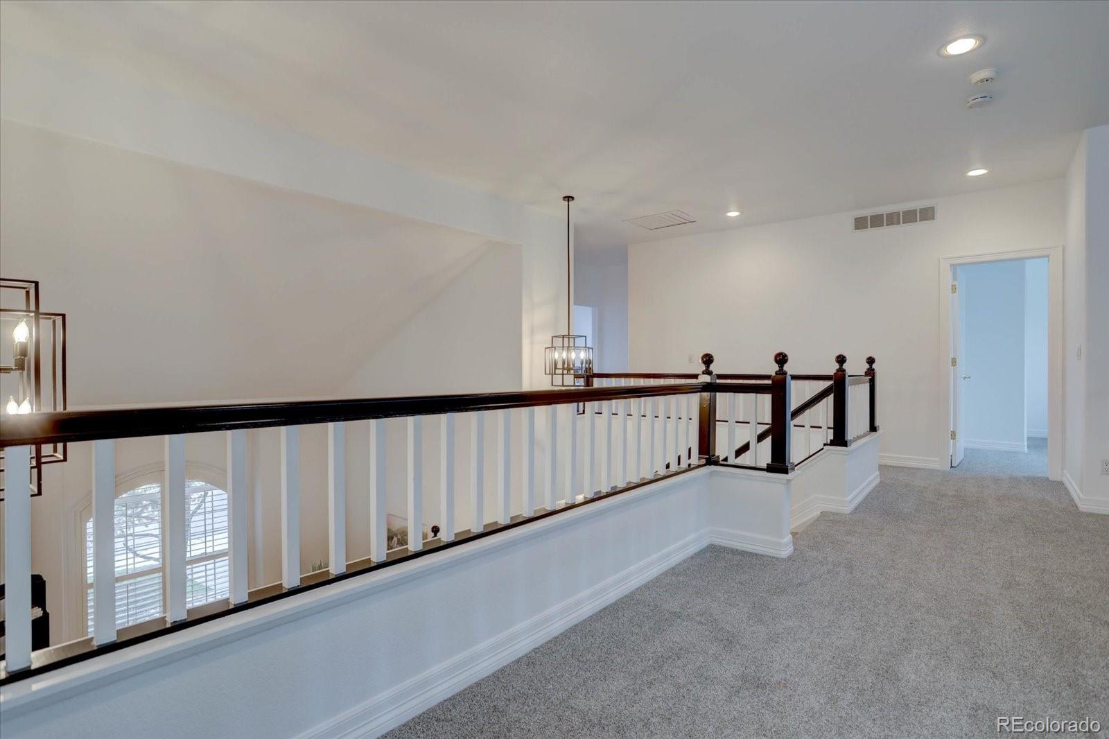 358 West Winterthur Way Highlands Ranch, CO 80129 - Photo 15 of 42 Gallery Image 15