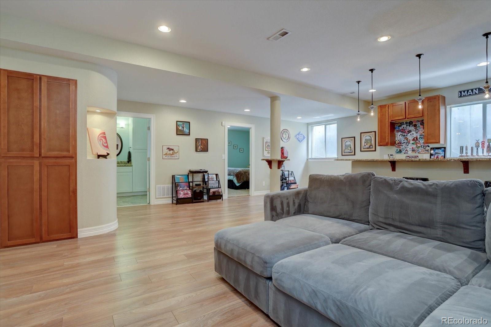 358 West Winterthur Way Highlands Ranch, CO 80129 - Photo 26 of 42 Gallery Image 26