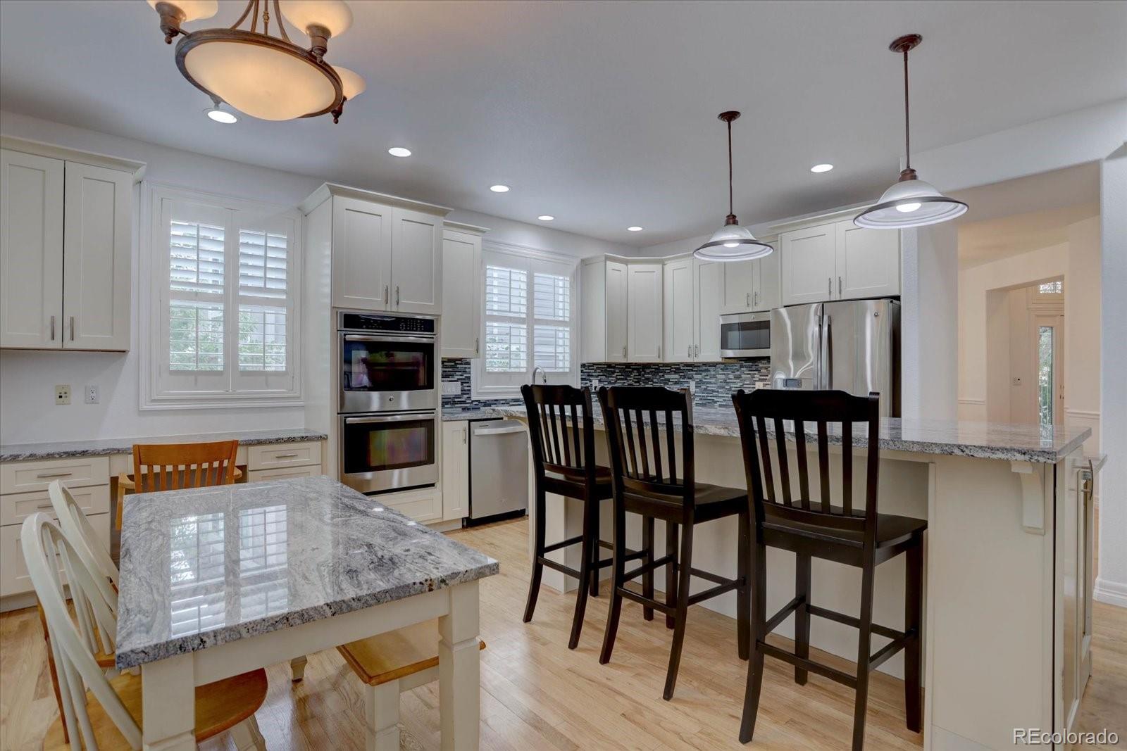 358 West Winterthur Way Highlands Ranch, CO 80129 - Photo 8 of 42 Gallery Image 8