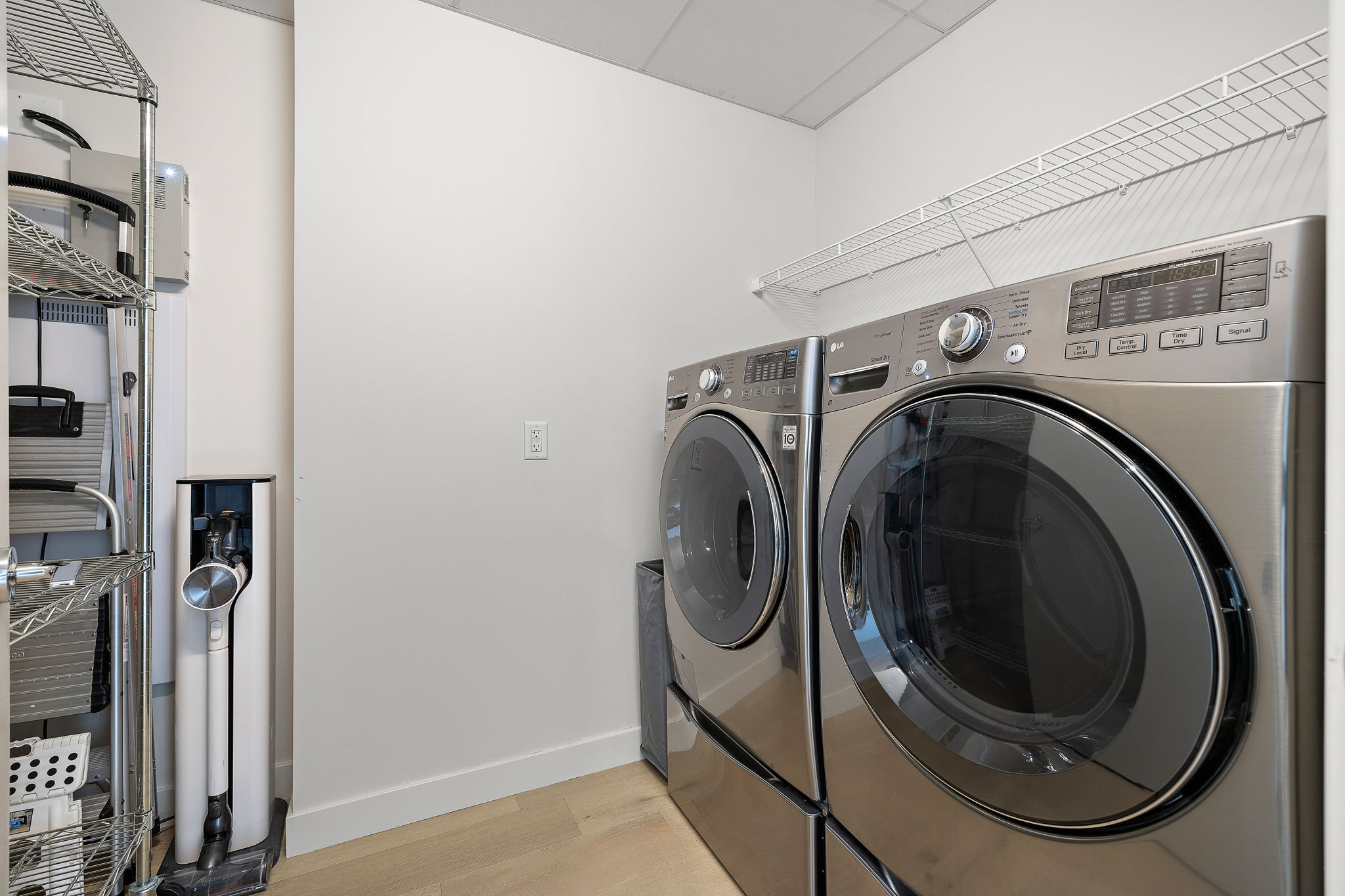 44 East Avenue, Unit 1801 Austin, TX 78701 - Photo 27 of 40