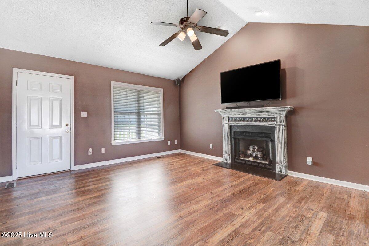 401 Kuwicki Road Pikeville, NC 27863 - Photo 7 of 26 401 Kuwicki Rd-11