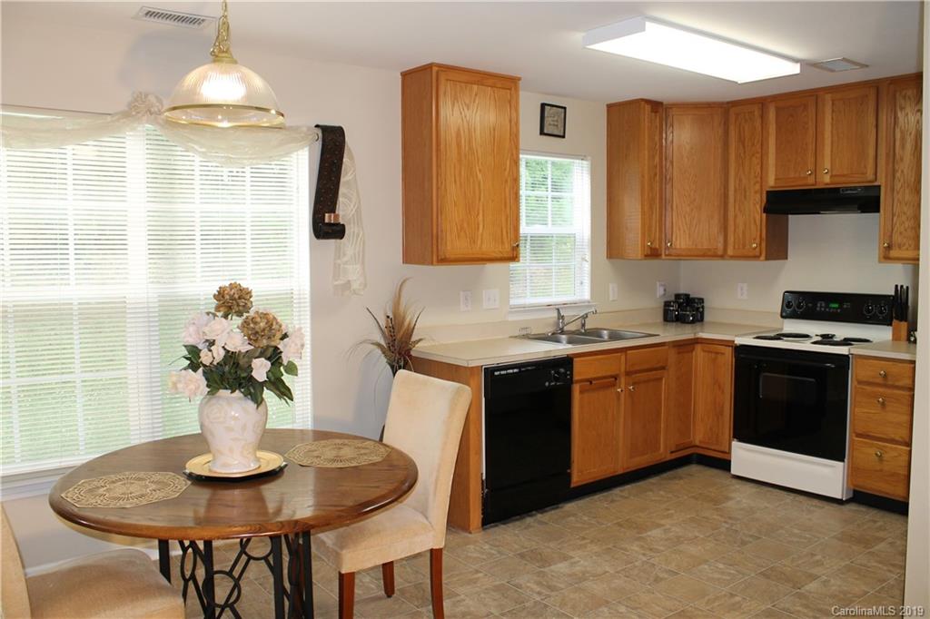 10330 Gold Pan Road Charlotte, NC 28215 - Photo 12 of 23 Gallery Image 12