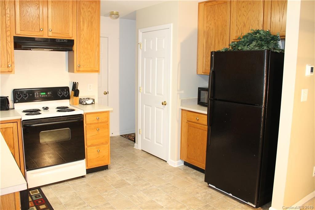 10330 Gold Pan Road Charlotte, NC 28215 - Photo 13 of 23 Gallery Image 13
