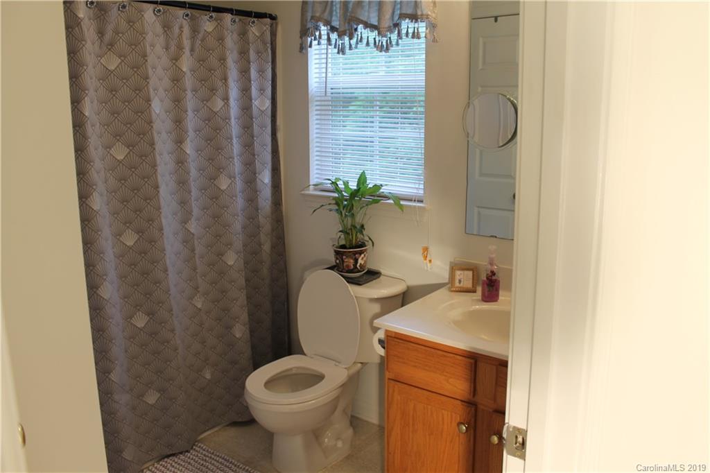 10330 Gold Pan Road Charlotte, NC 28215 - Photo 17 of 23 Gallery Image 17