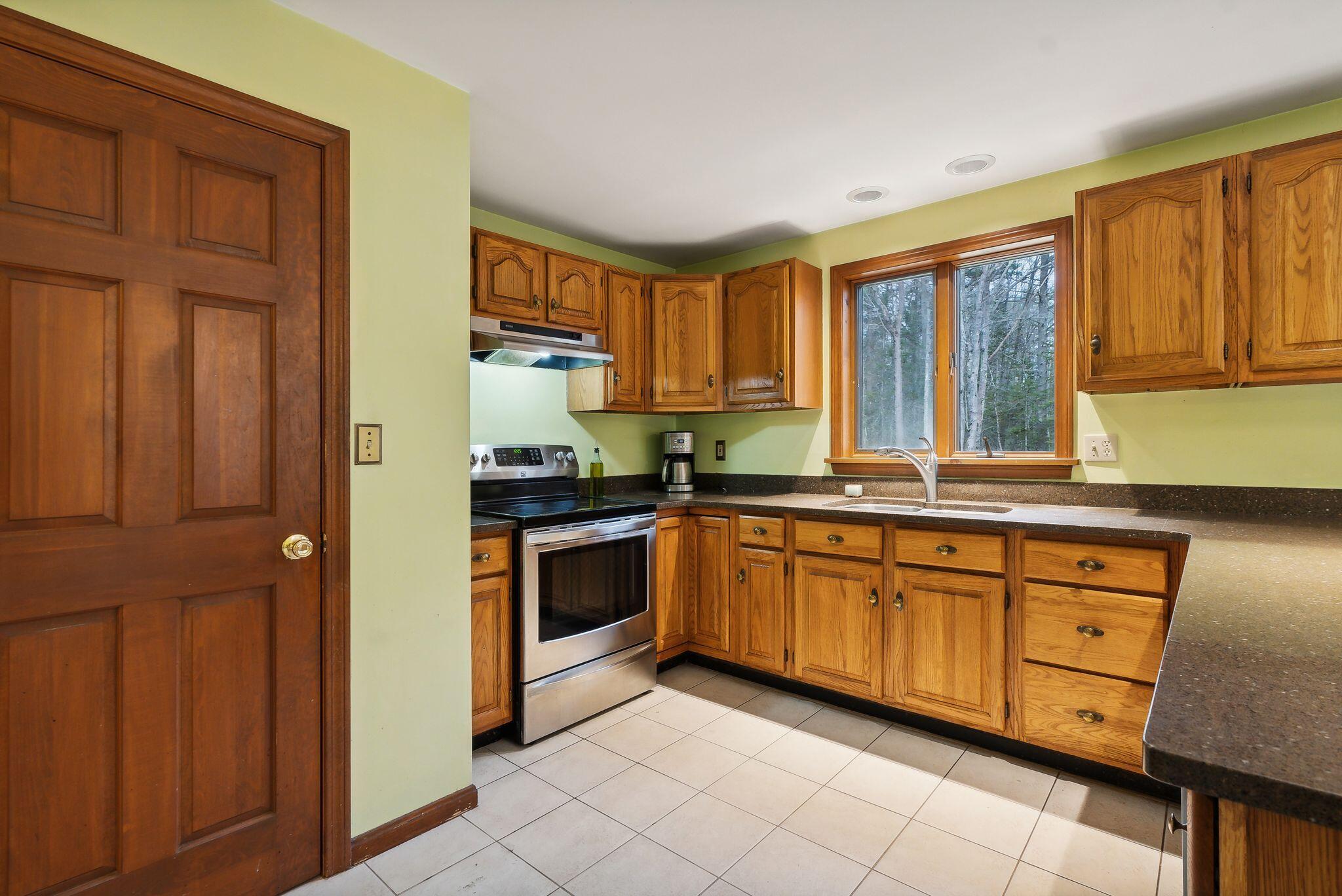 13 Sandy Ridge Road Brunswick, ME 04011 - Photo 11 of 37 27_DSC08155