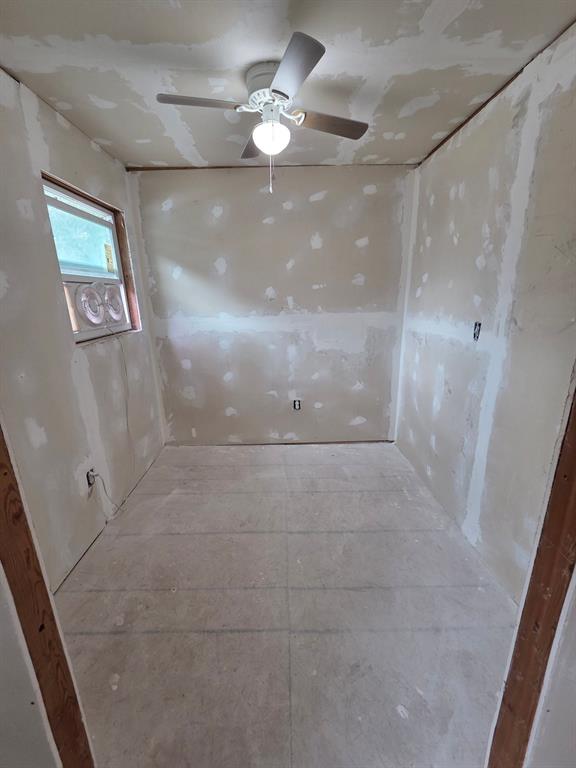 8207 Double Bridge Road Mabank, TX 75156 - Photo 5 of 23