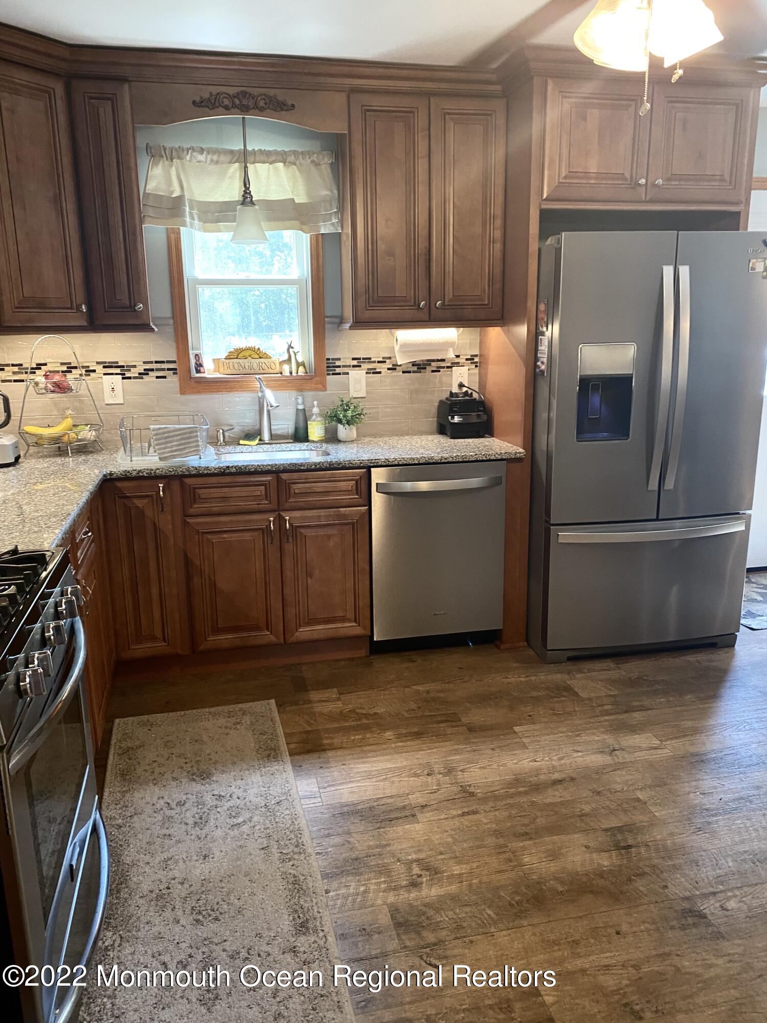 809 Harmony Road Jackson, NJ 08527 - Photo 8 of 31 KITCHEN VIEW #2