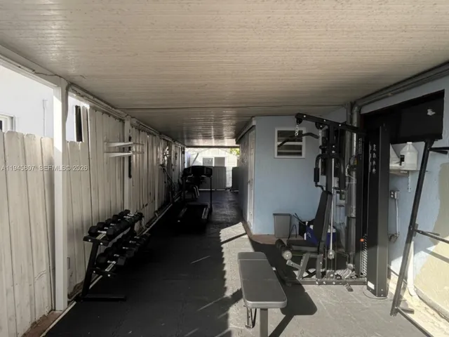 $2,500 | 10417 Northwest 129th Street, Unit B, Hialeah Gardens, FL 33018