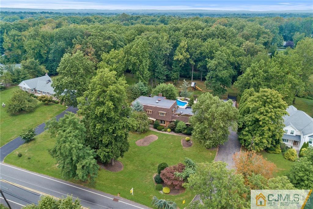 406 New Dover Road Colonia, NJ 07067 - Photo 1 of 36 Gallery Image 1