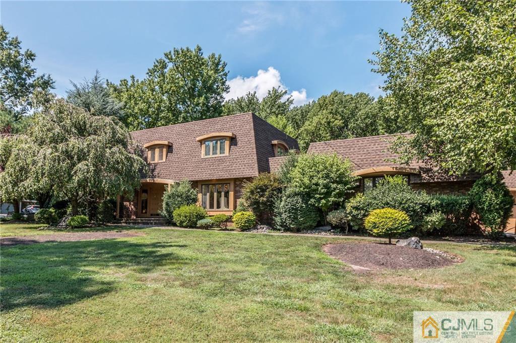 406 New Dover Road Colonia, NJ 07067 - Photo 2 of 36 Gallery Image 2