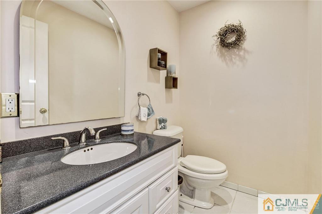 406 New Dover Road Colonia, NJ 07067 - Photo 26 of 36 Gallery Image 26
