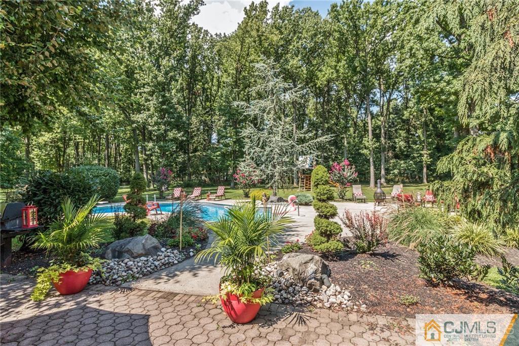 406 New Dover Road Colonia, NJ 07067 - Photo 7 of 36 Gallery Image 7
