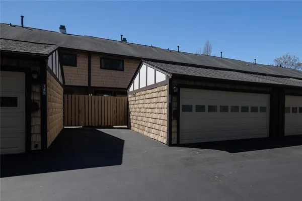 $250,000 | 151 New Wickham Drive, Penfield, NY 14526